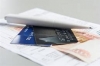 Государственная Дума запретит полностью списывать деньги с карт граждан за долги