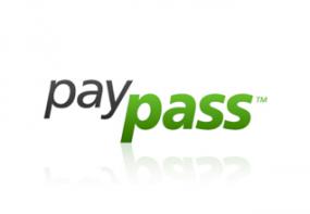 Синко-Банк начинает выдачу карт с технологией PayPass для бесконтактных платежей