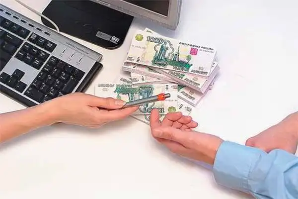 С начала 2015 года объем безнадежных кредитов россиян вырос на 380 млн рублей