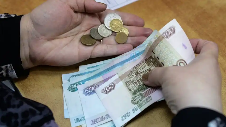 Многие регионы не увеличили заработную плату бюджетников