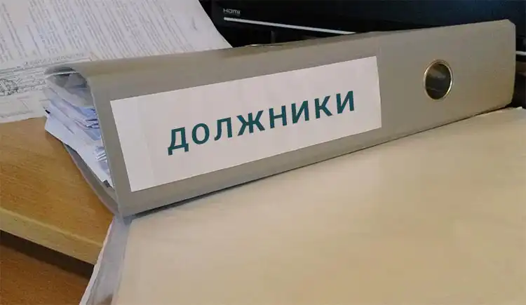 Больше половины заемщиков вынуждены экономить, чтобы платить по кредитам